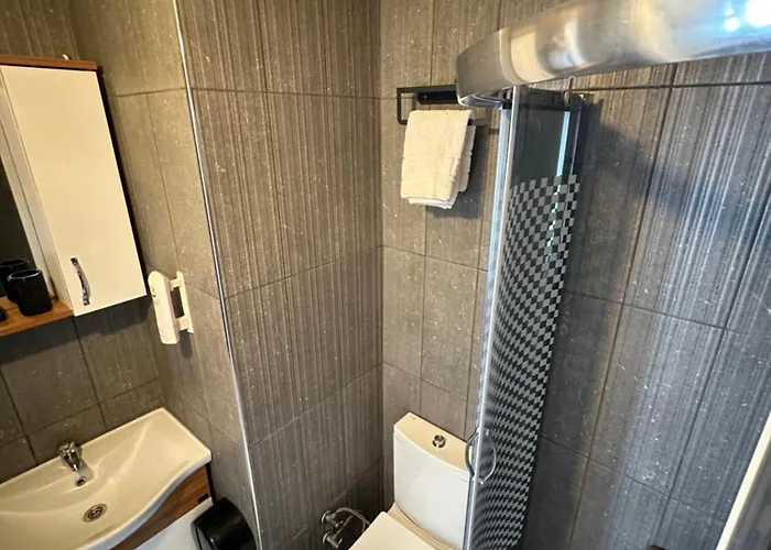 Kekik Alaçatı Otel *