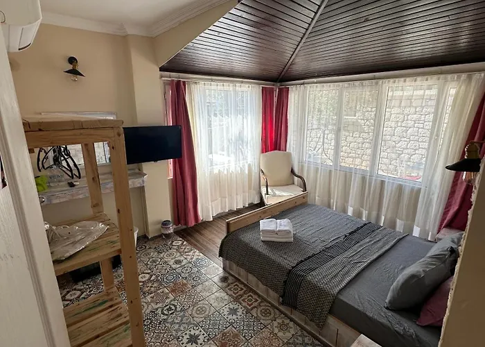 Otel Kekik Alaçatı *