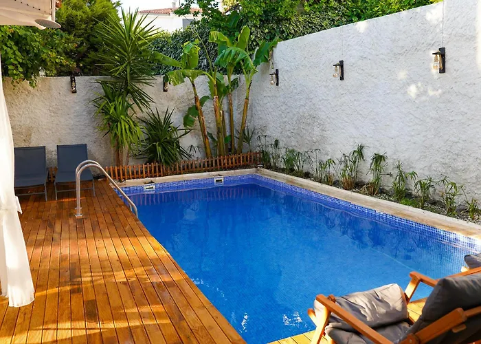 Kekik Alaçatı Otel