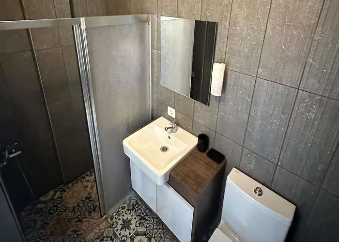 Kekik Alaçatı Otel *